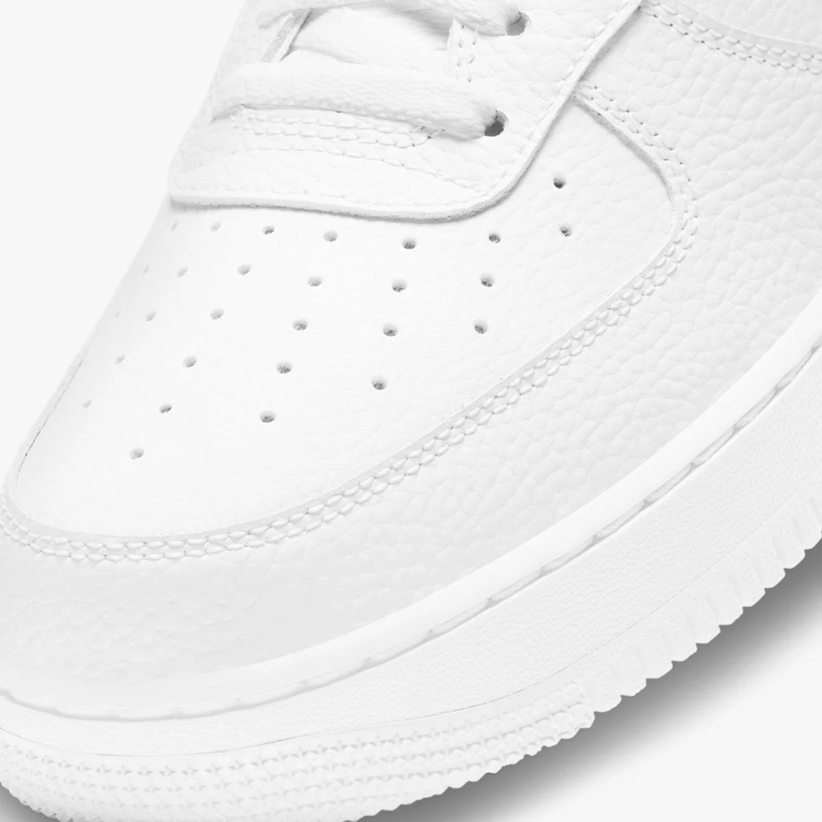 NEW Nike Air Force 1 '07 White Black